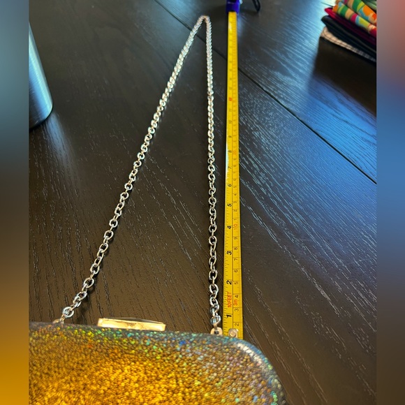 Gold Iridescent Clutch Purse with chain link Strap - Picture 4 of 8